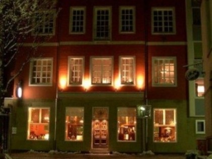 Foto:  Zur Adlerapotheke